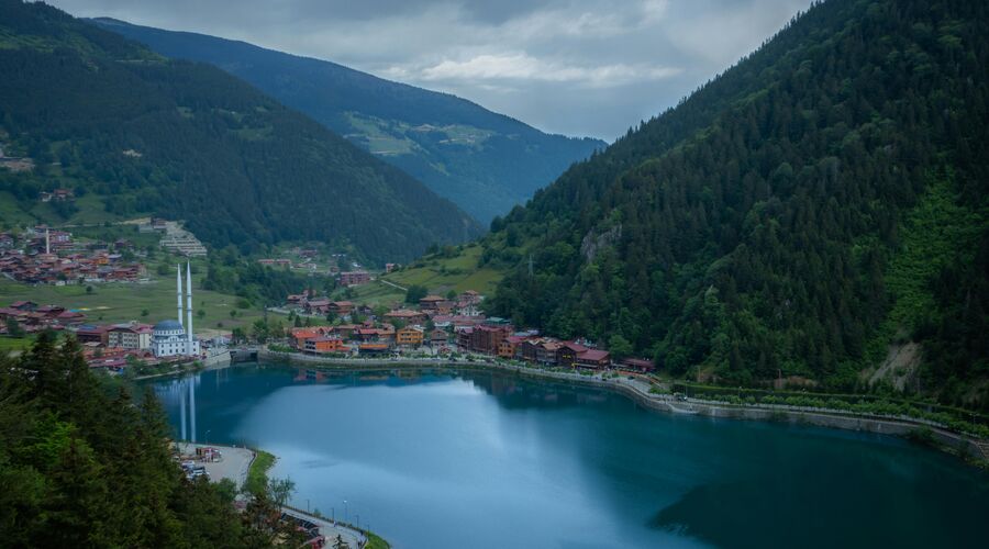 İstanbul Çıkışlı Otobüslü Karadeniz Yaylalar ve Batum Turu 4 Gece Otel Konaklamalı