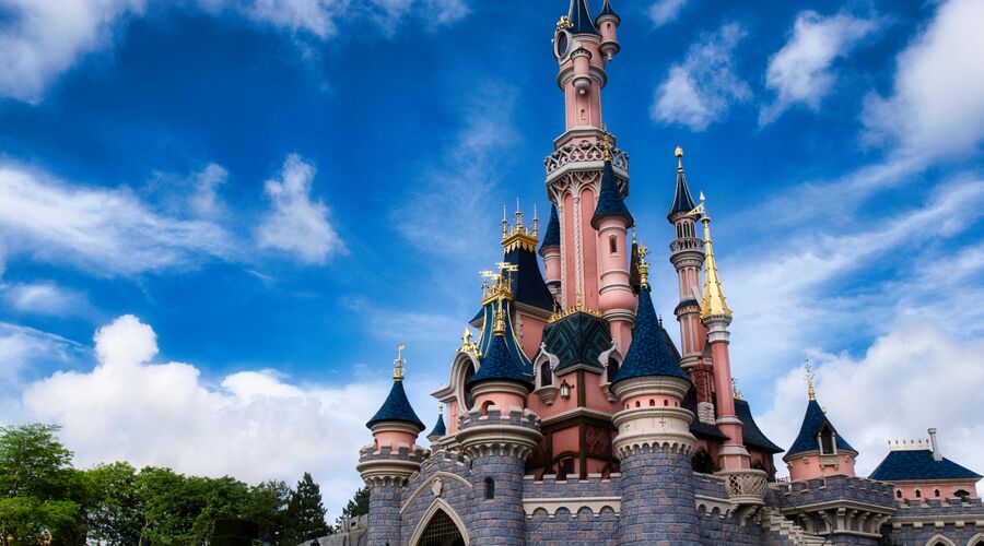 Pegasus Hava Yolları İle Paris - Disneyland 3 Gece Otel Konaklaması 