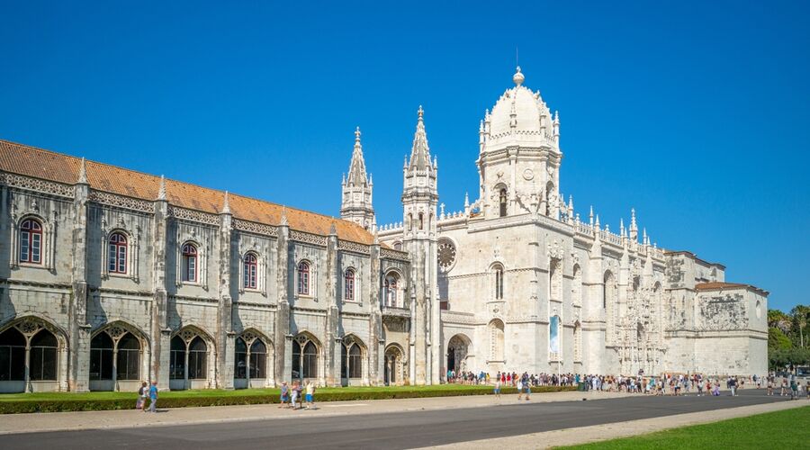 Ankara Çıkışlı Pegasus ile Portekiz’in Ruhu: Lizbon’dan Porto’ya Turu 4 Gece Otel Konaklaması  LIS-LIS